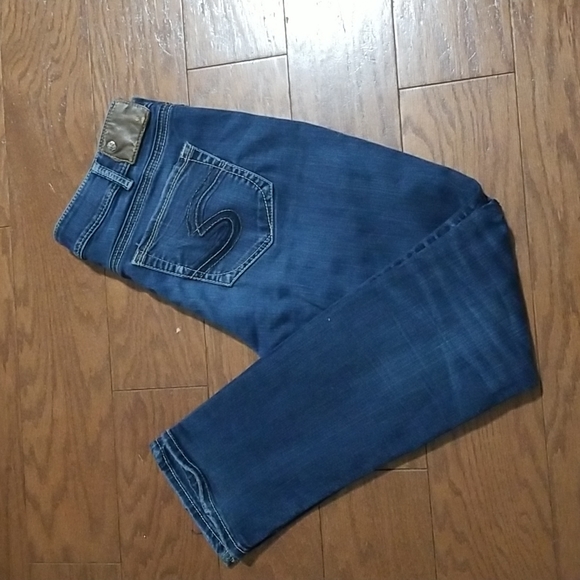 ✔Silver Jeans Slim Leg sz32x29 (sz14) - Picture 3 of 9